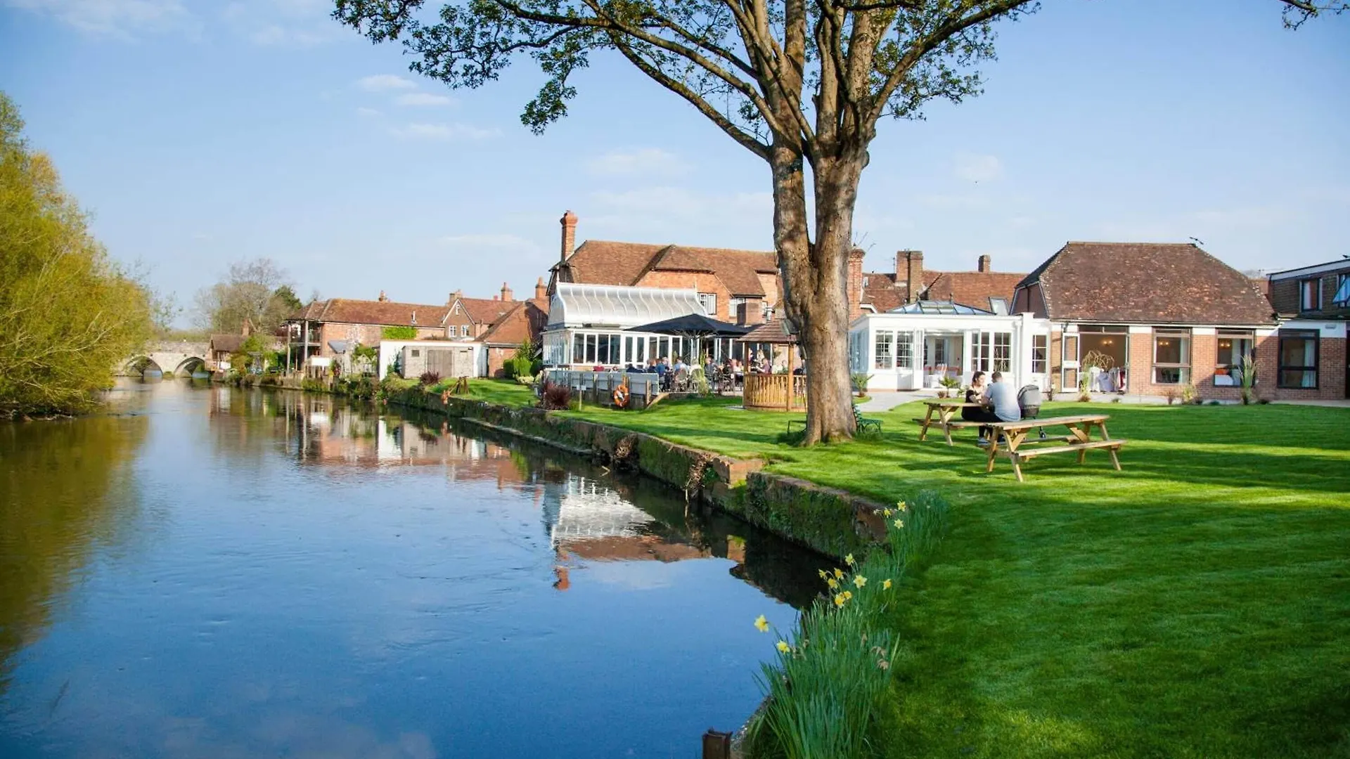 7 Central Salisbury Hotels for Visiting Wilton House