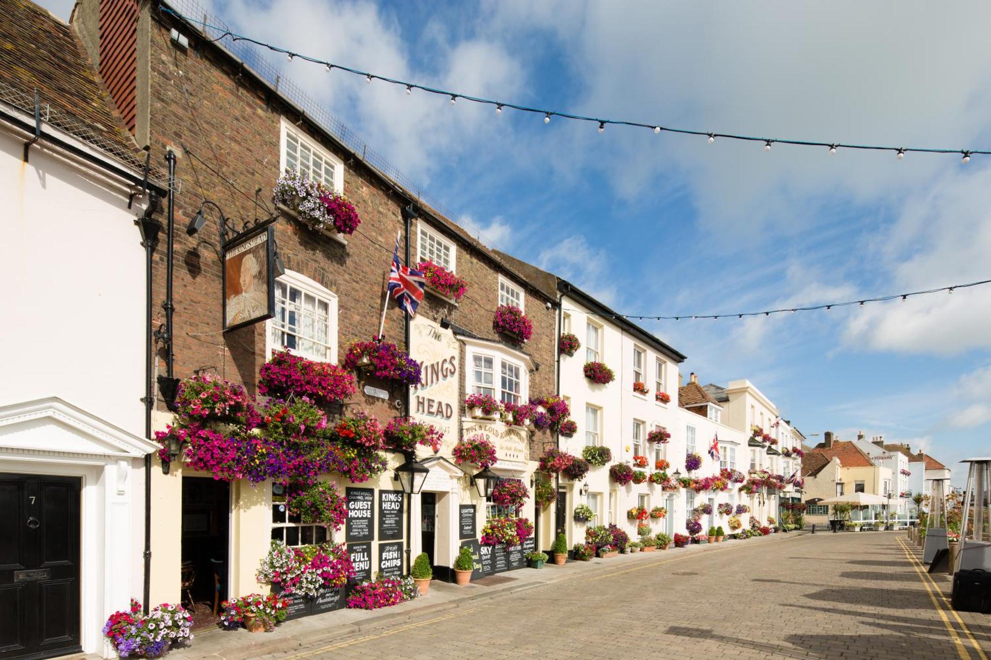Staying Near Royal St George's: 8 Family Hotels Compared