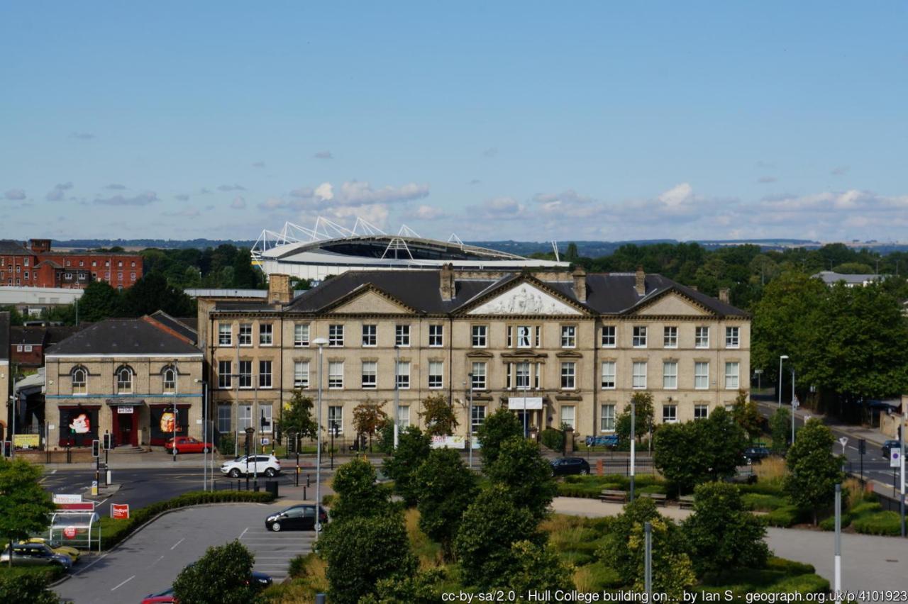 Staying Near Memory Lane Galleries, Hull: 4 Central Hotels Compared