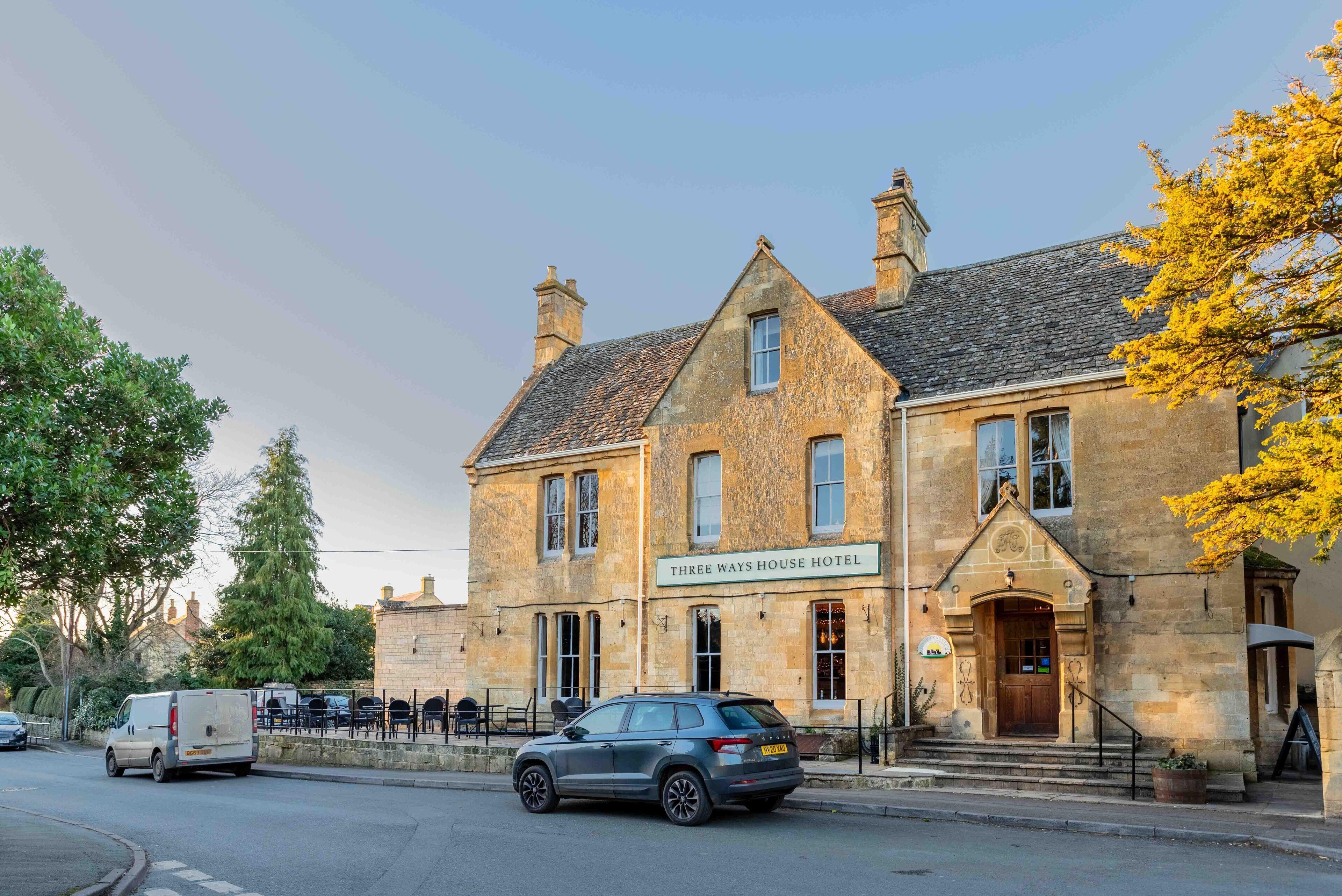 Staying In Gloucestershire: 5 Romantic Hotels Compared